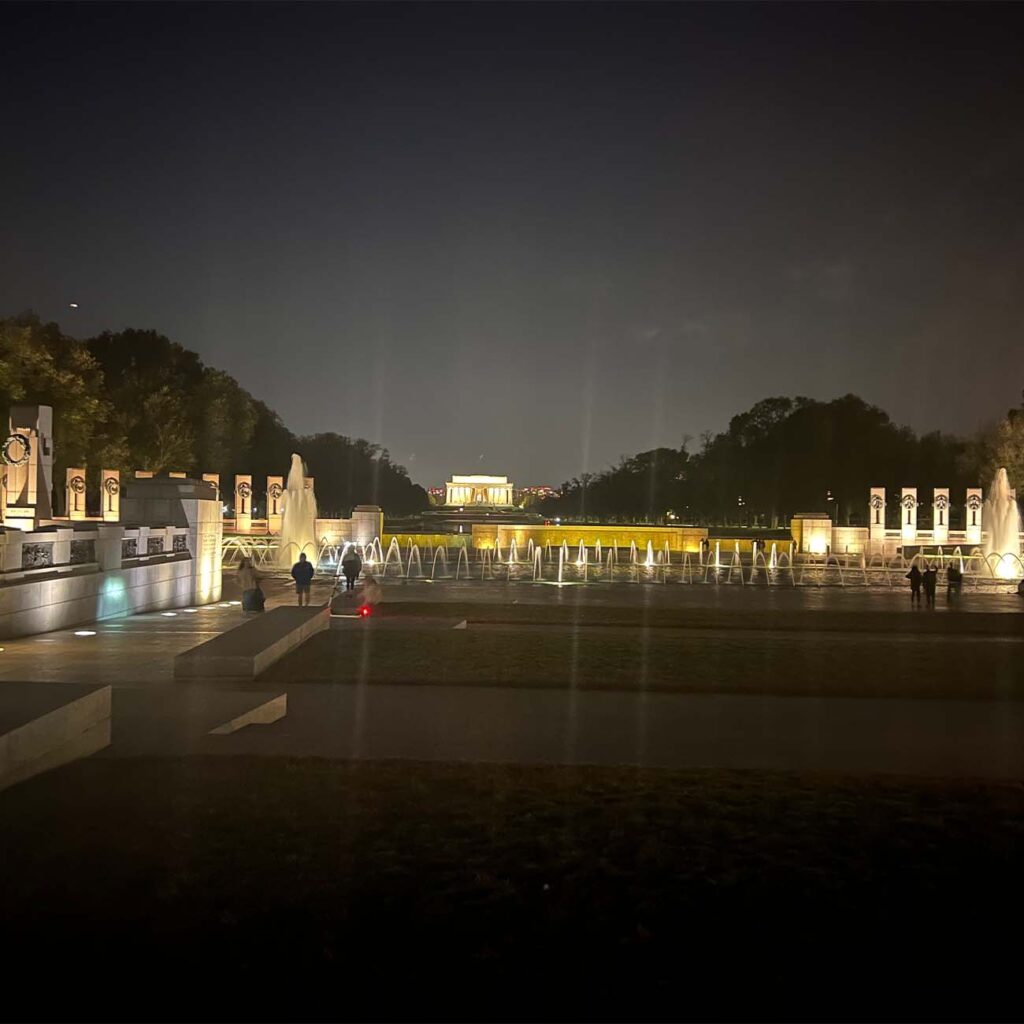Washington DC Moonlight Tours