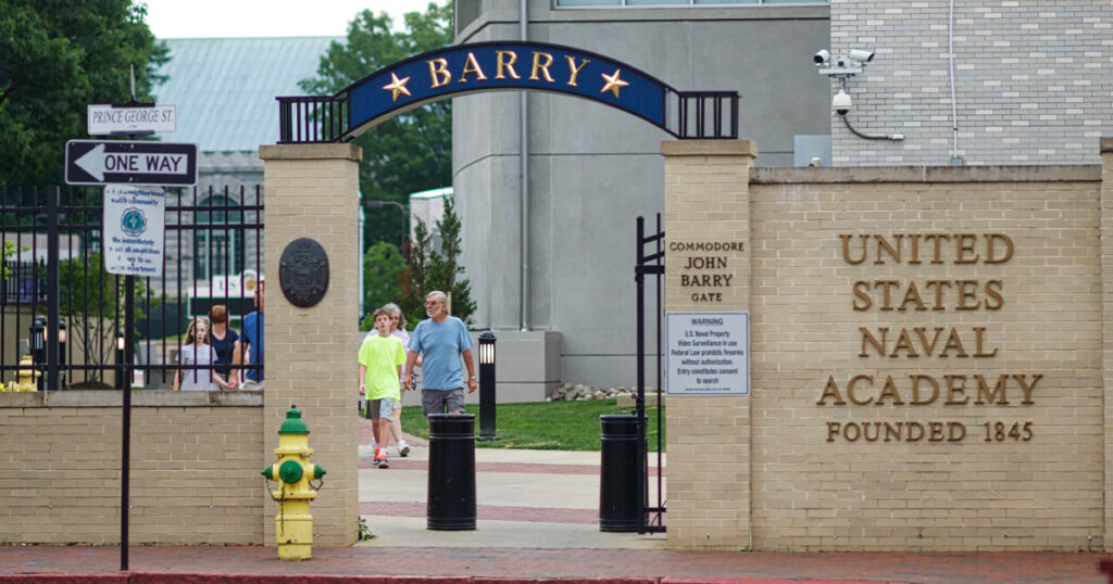 Private guided tour of Annapolis Naval Academy