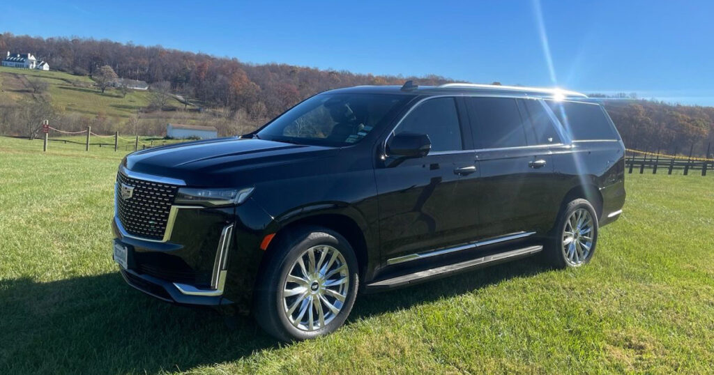 Monumental Tours 13 passenger SUV